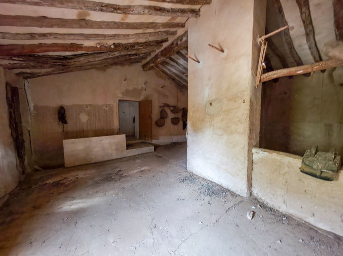 Image No.10-3 Bed Country House for sale