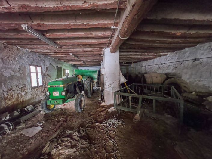 Image No.26-3 Bed Country House for sale