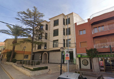 37213bedapartmentinpinosocentre090425103934sc