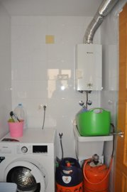 37213bedapartmentinpinosocentre090425103923c6