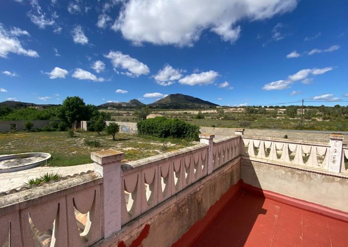 Image No.12-Maison de campagne de 6 chambres à vendre à Sax