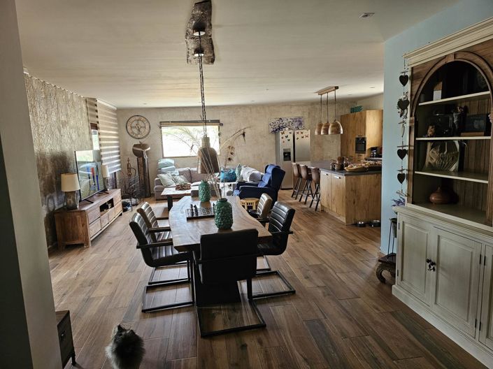 Image No.10-4 Bed Villa for sale