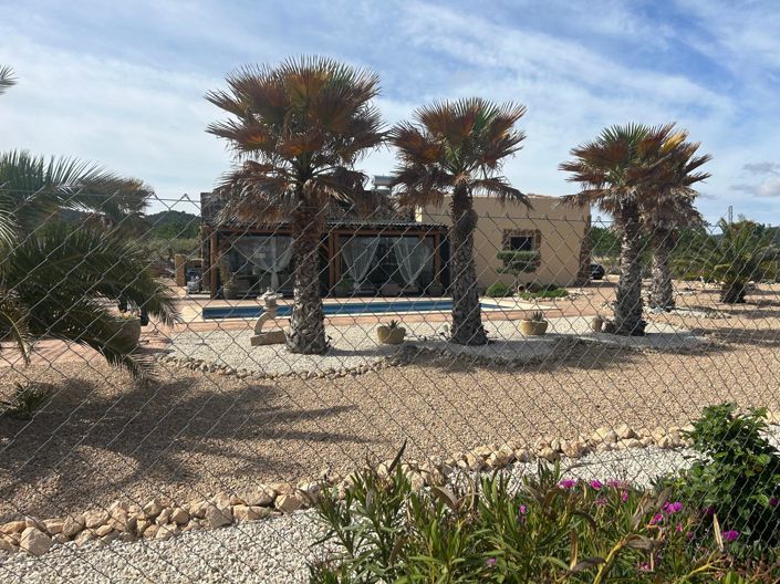 Image No.4-4 Bed Villa for sale