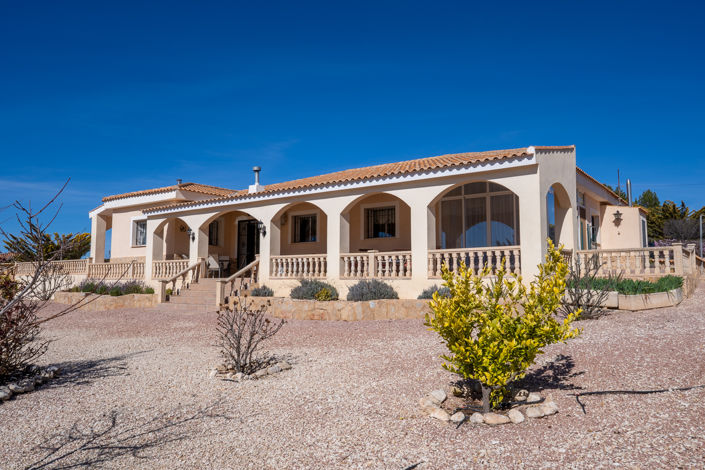 Image No.3-5 Bed Villa for sale