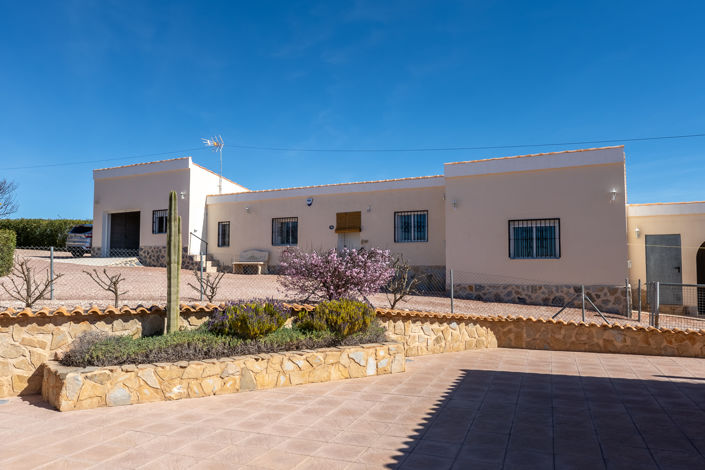 Image No.7-5 Bed Villa for sale