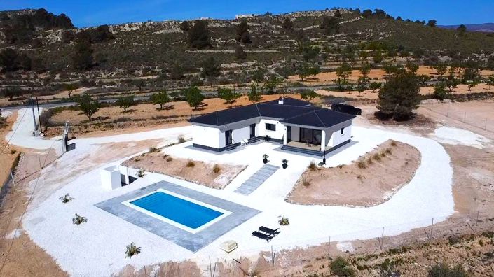 Image No.1-3 Bed Villa for sale