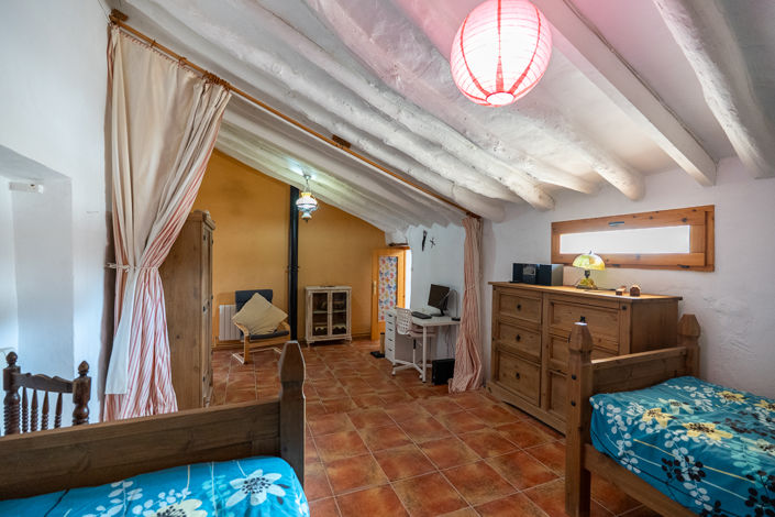 Image No.27-3 Bed Country House for sale