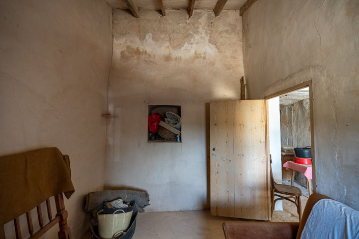 Image No.7-2 Bed Cottage for sale