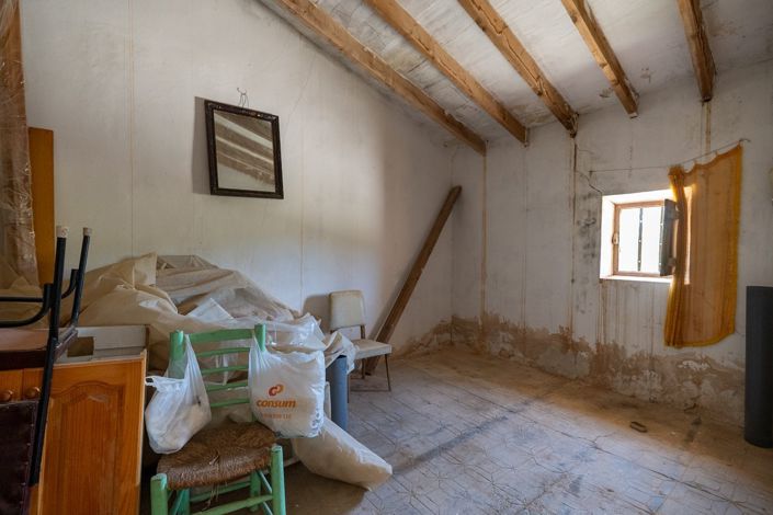 Image No.8-2 Bed Cottage for sale