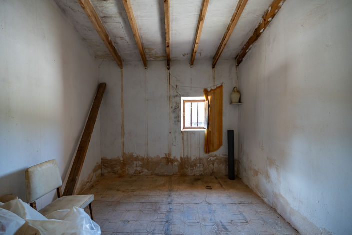 Image No.9-2 Bed Cottage for sale