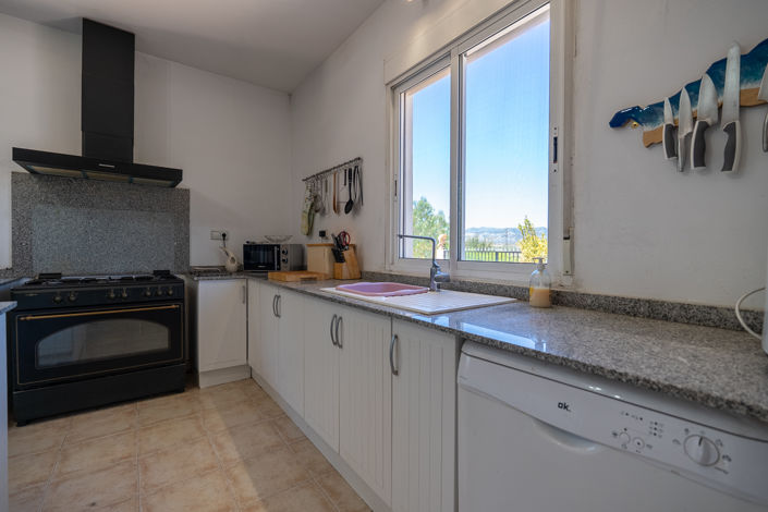 Image No.9-3 Bed Villa for sale