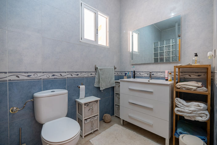 Image No.20-3 Bed Villa for sale