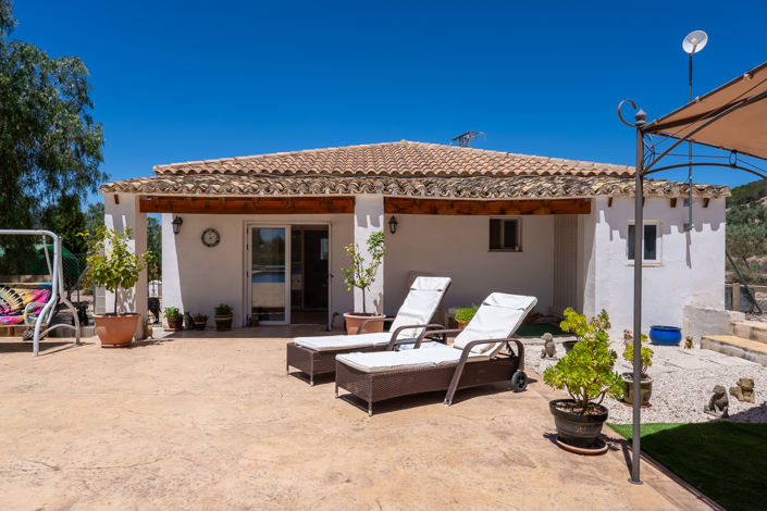 Image No.2-3 Bed Villa for sale