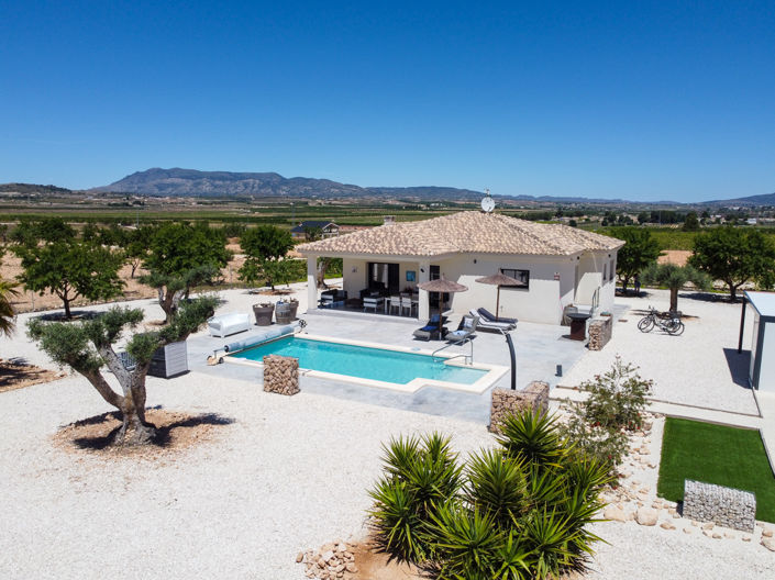 Image No.1-3 Bed Villa for sale