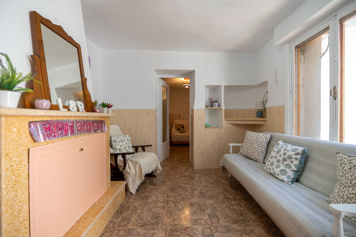 Image No.11-3 Bed Townhouse for sale