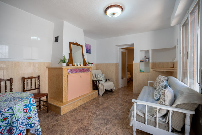 Image No.15-3 Bed Townhouse for sale