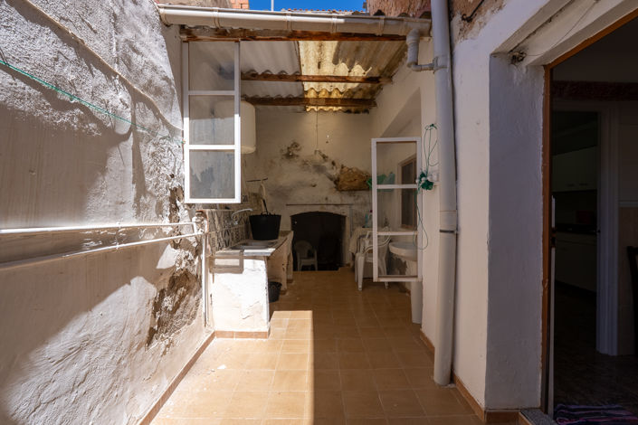 Image No.16-3 Bed Townhouse for sale