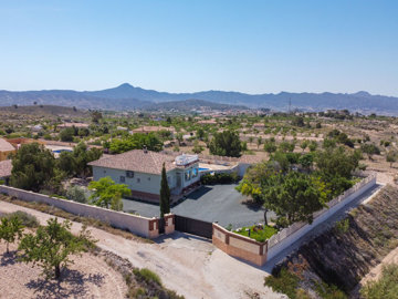 3787villamacisvenda290525175557cf3186drone5