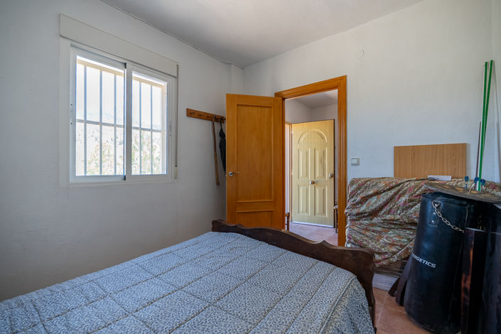 Image No.11-5 Bed Country House for sale