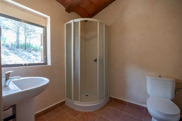 Image No.30-5 Bed Country House for sale