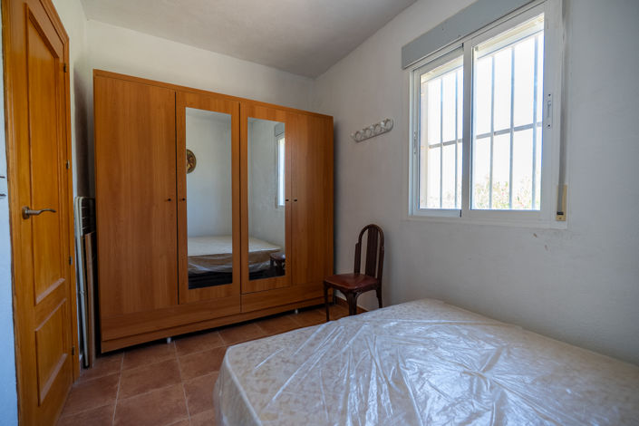 Image No.9-5 Bed Country House for sale