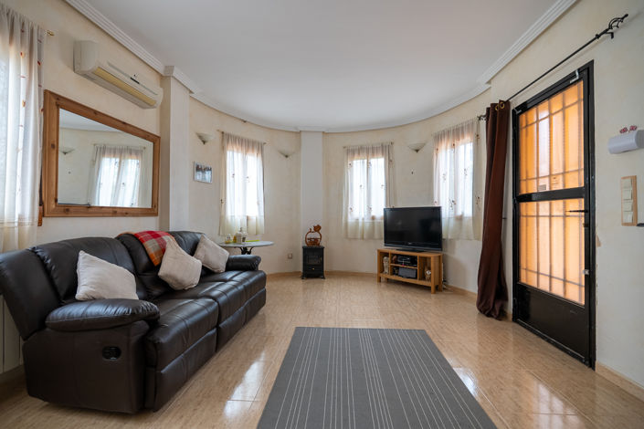 Image No.8-3 Bed Villa for sale