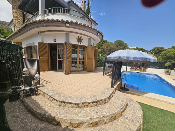 Image No.4-3 Bed Villa for sale