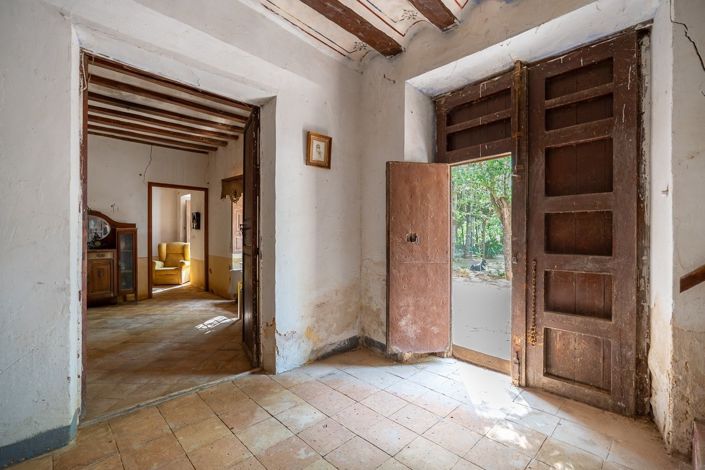 Image No.6-7 Bed Country House for sale