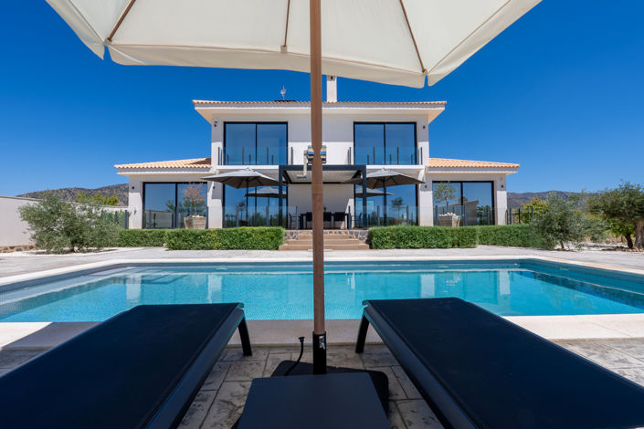 Image No.3-Villa de 4 chambres à vendre à Pinoso