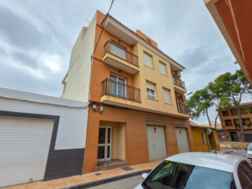 38694bedroomapartmentinpinoso050825133405cf32