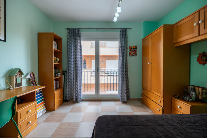 Image No.19-4 Bed Apartment for sale