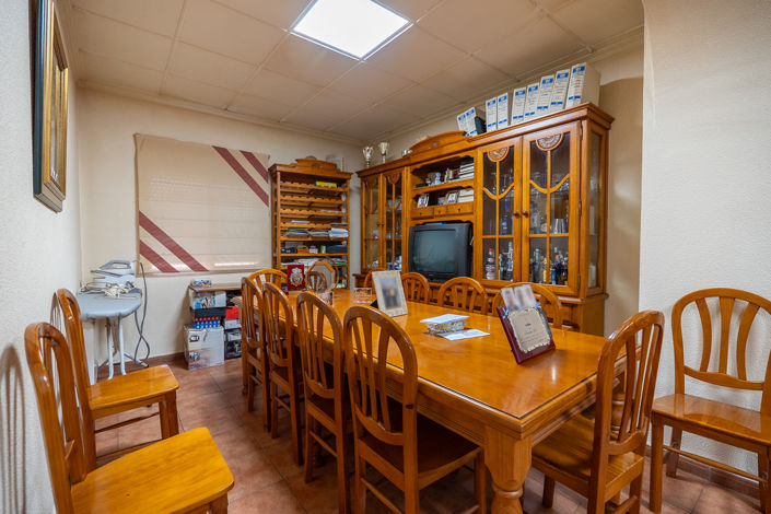 Image No.14-3 Bed Country House for sale