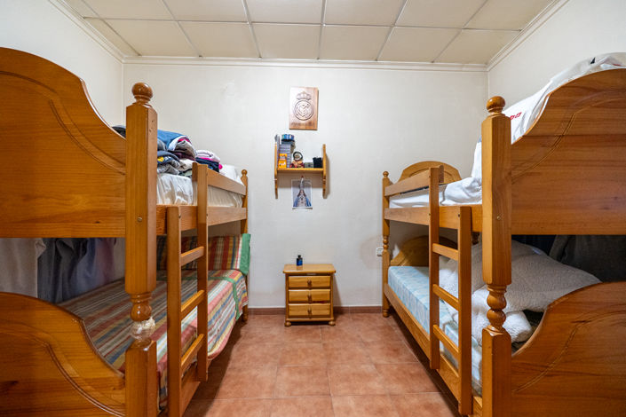 Image No.20-3 Bed Country House for sale