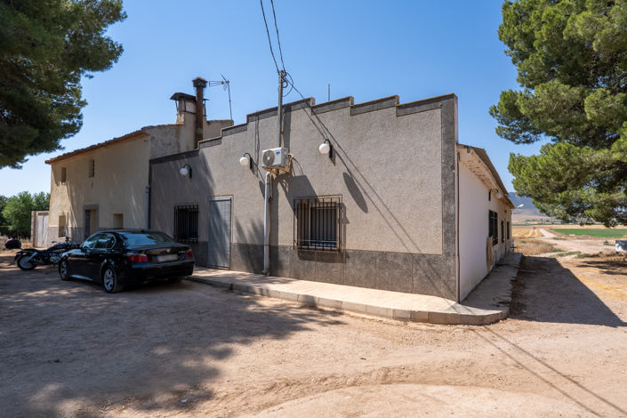 Image No.3-3 Bed Country House for sale