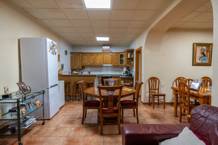 Image No.9-3 Bed Country House for sale