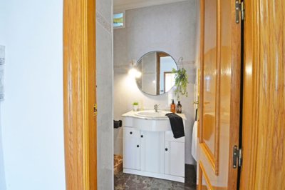 3880spacious4bed4bathhouseinsax17022613203159