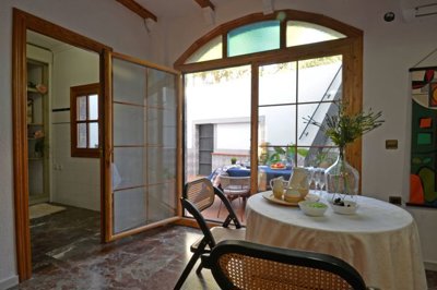 3880spacious4bed4bathhouseinsax17022613203111