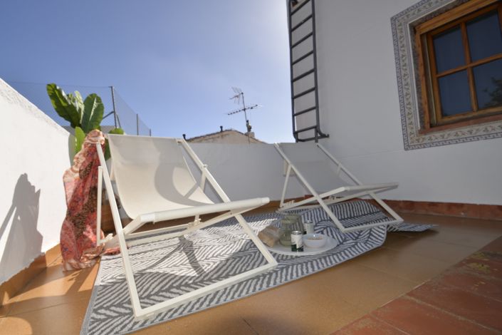 Image No.18-4 Bed Townhouse for sale