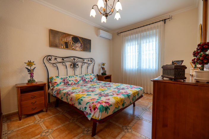 Image No.27-Villa de 5 chambres à vendre à Villena