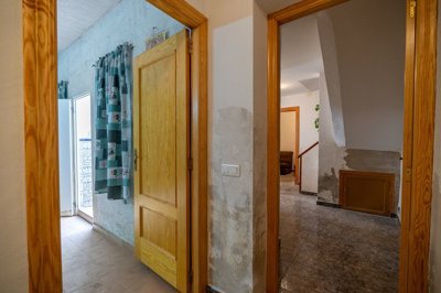 38896bed2bathtownhousetorenovate080925143430c