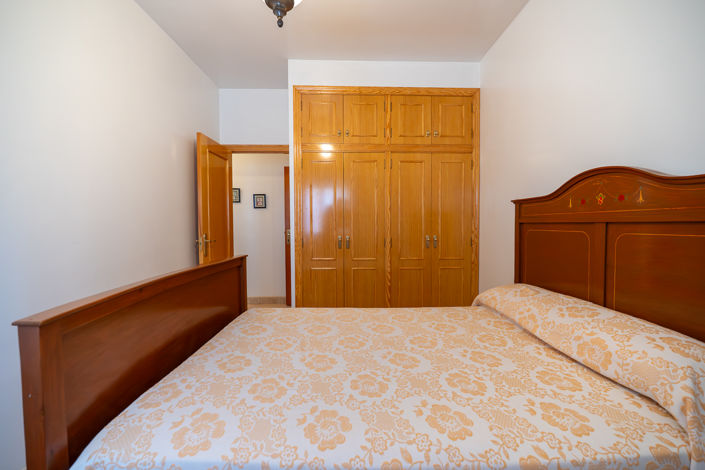 Image No.30-4 Bed Townhouse for sale