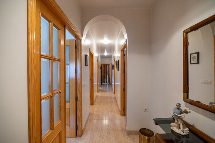 Image No.6-4 Bed Townhouse for sale