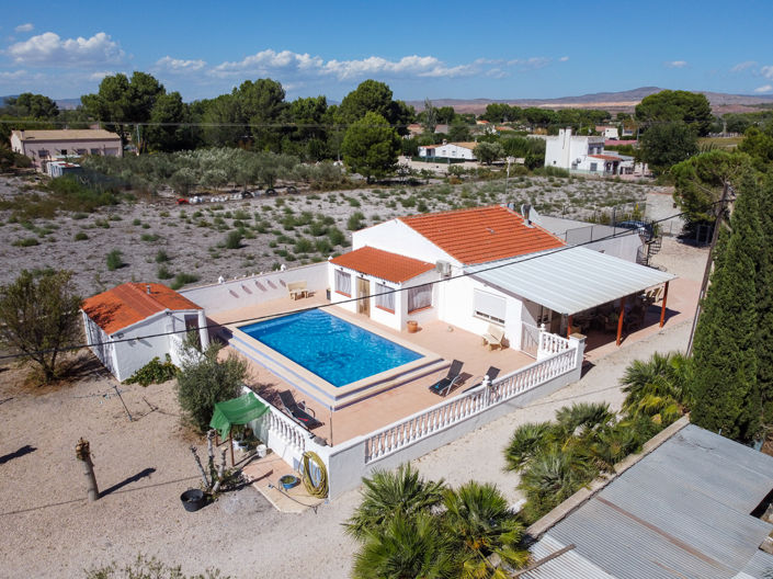 Image No.1-5 Bed Villa for sale