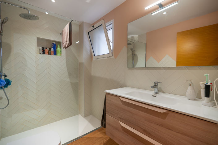 Image No.23-3 Bed Apartment for sale