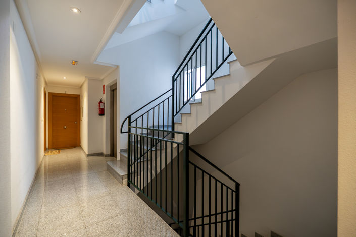 Image No.25-3 Bed Apartment for sale