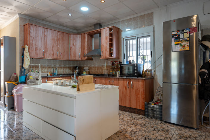 Image No.15-5 Bed Country House for sale