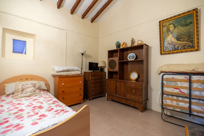 Image No.16-3 Bed Townhouse for sale