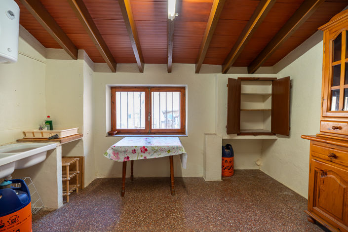 Image No.21-3 Bed Townhouse for sale