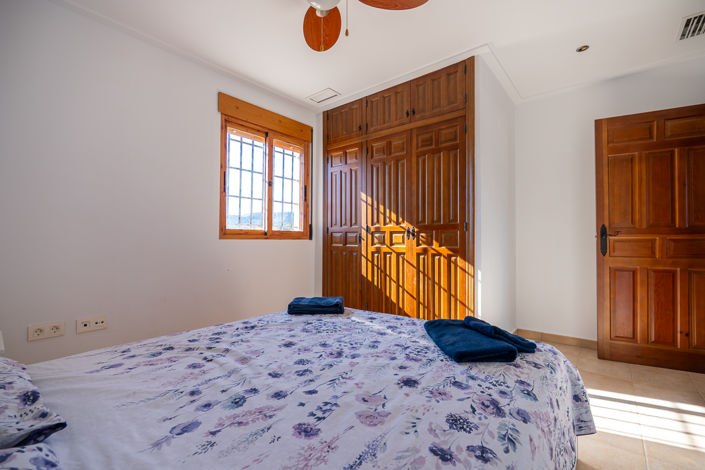 Image No.22-3 Bed Villa for sale