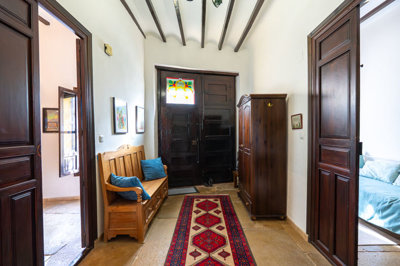 3922beautifultraditionaltownhousewgardenandca